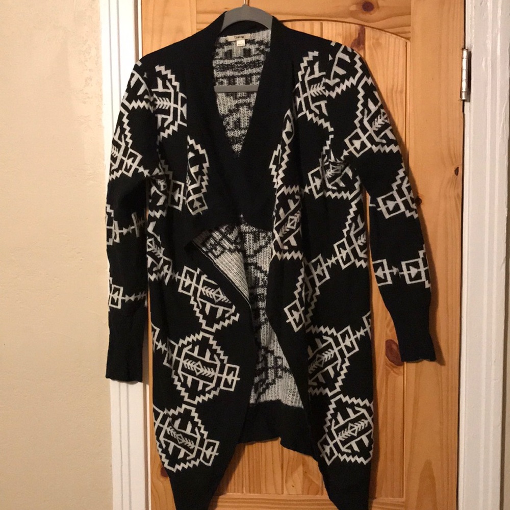 Patterned Cardigan